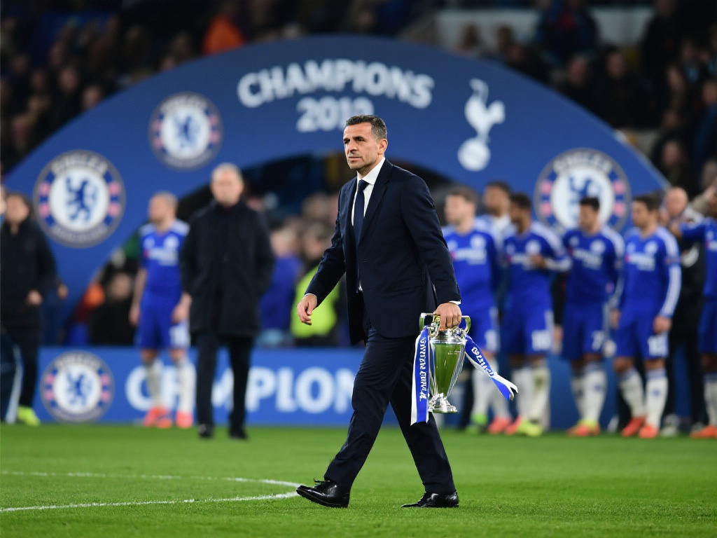 时刻站了出 时刻站了出